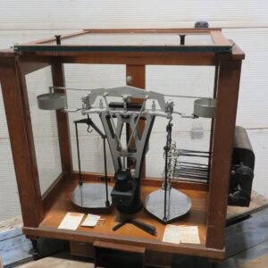 Stanton Instruments Vintage Scales With Weights